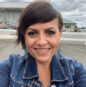 Meet your Posher, Anne